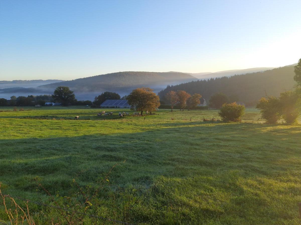 Mormont  Les Monts D'Aisne Bed & Breakfast エクステリア 写真